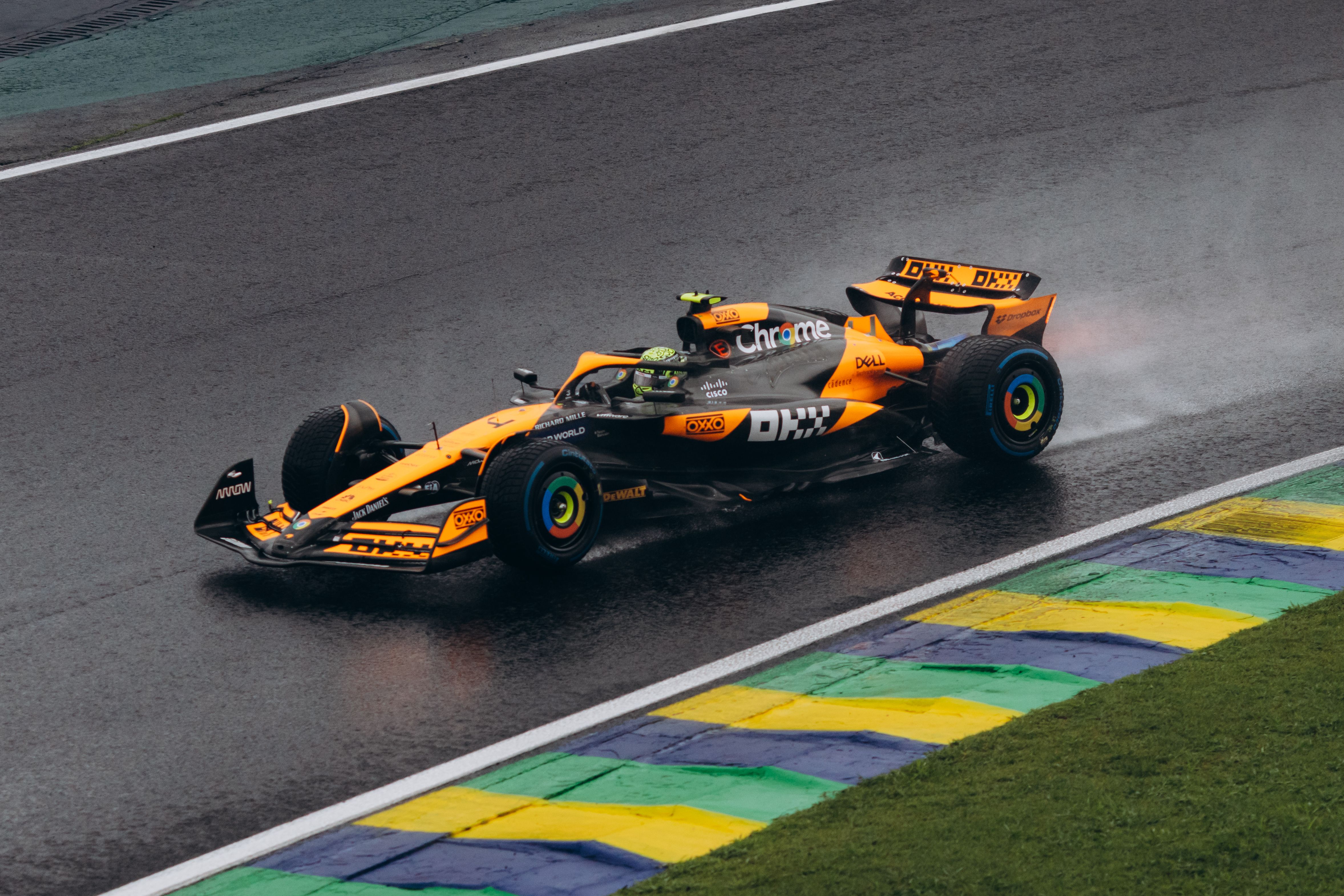 mclaren car